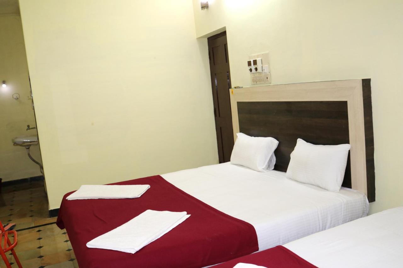 Hotel Siva Sakthi Tiruvannāmalai المظهر الخارجي الصورة