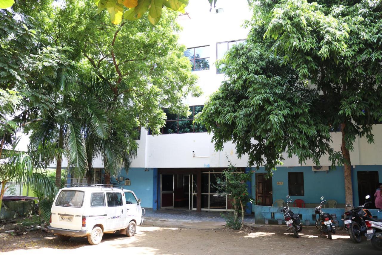 Hotel Siva Sakthi Tiruvannāmalai المظهر الخارجي الصورة