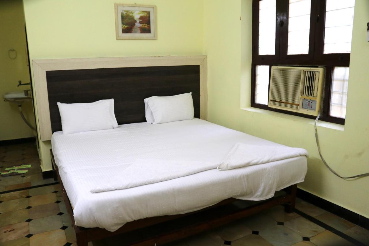 Hotel Siva Sakthi Tiruvannāmalai المظهر الخارجي الصورة