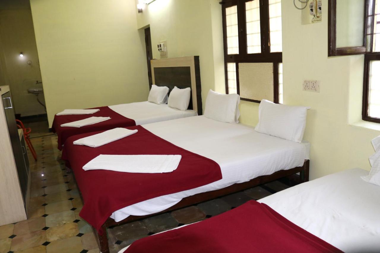 Hotel Siva Sakthi Tiruvannāmalai المظهر الخارجي الصورة