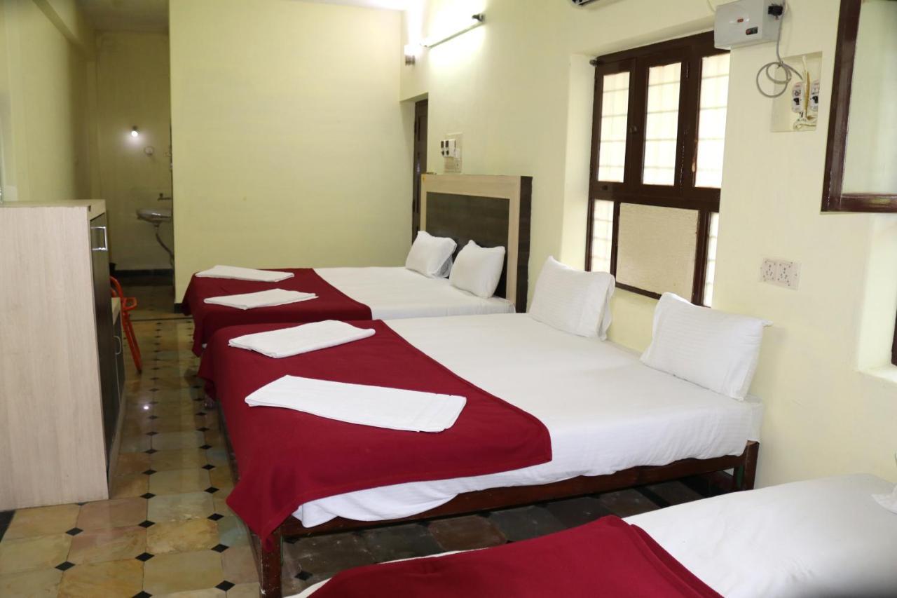 Hotel Siva Sakthi Tiruvannāmalai المظهر الخارجي الصورة