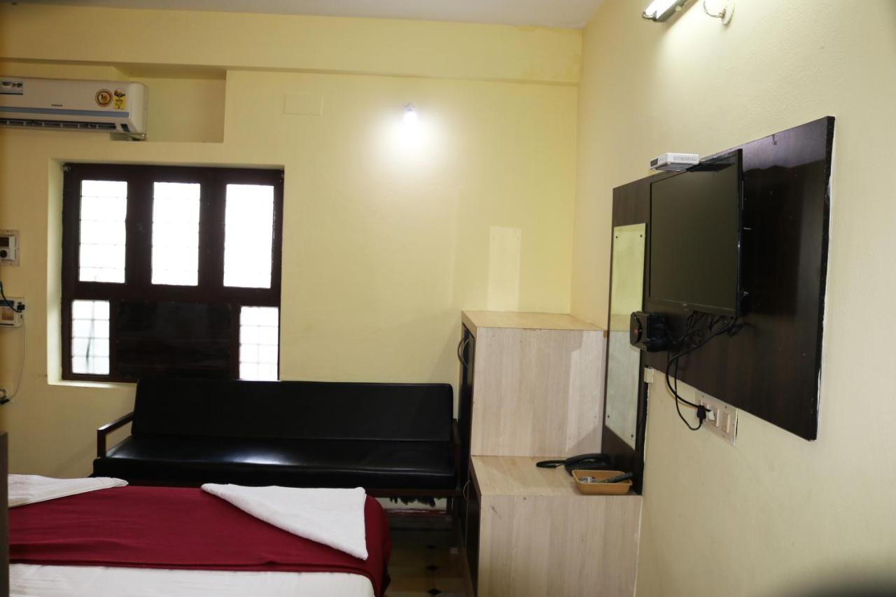 Hotel Siva Sakthi Tiruvannāmalai المظهر الخارجي الصورة