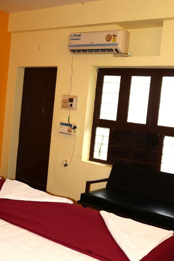 Hotel Siva Sakthi Tiruvannāmalai المظهر الخارجي الصورة