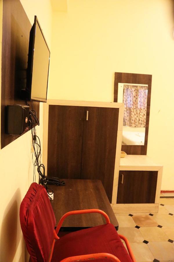 Hotel Siva Sakthi Tiruvannāmalai المظهر الخارجي الصورة