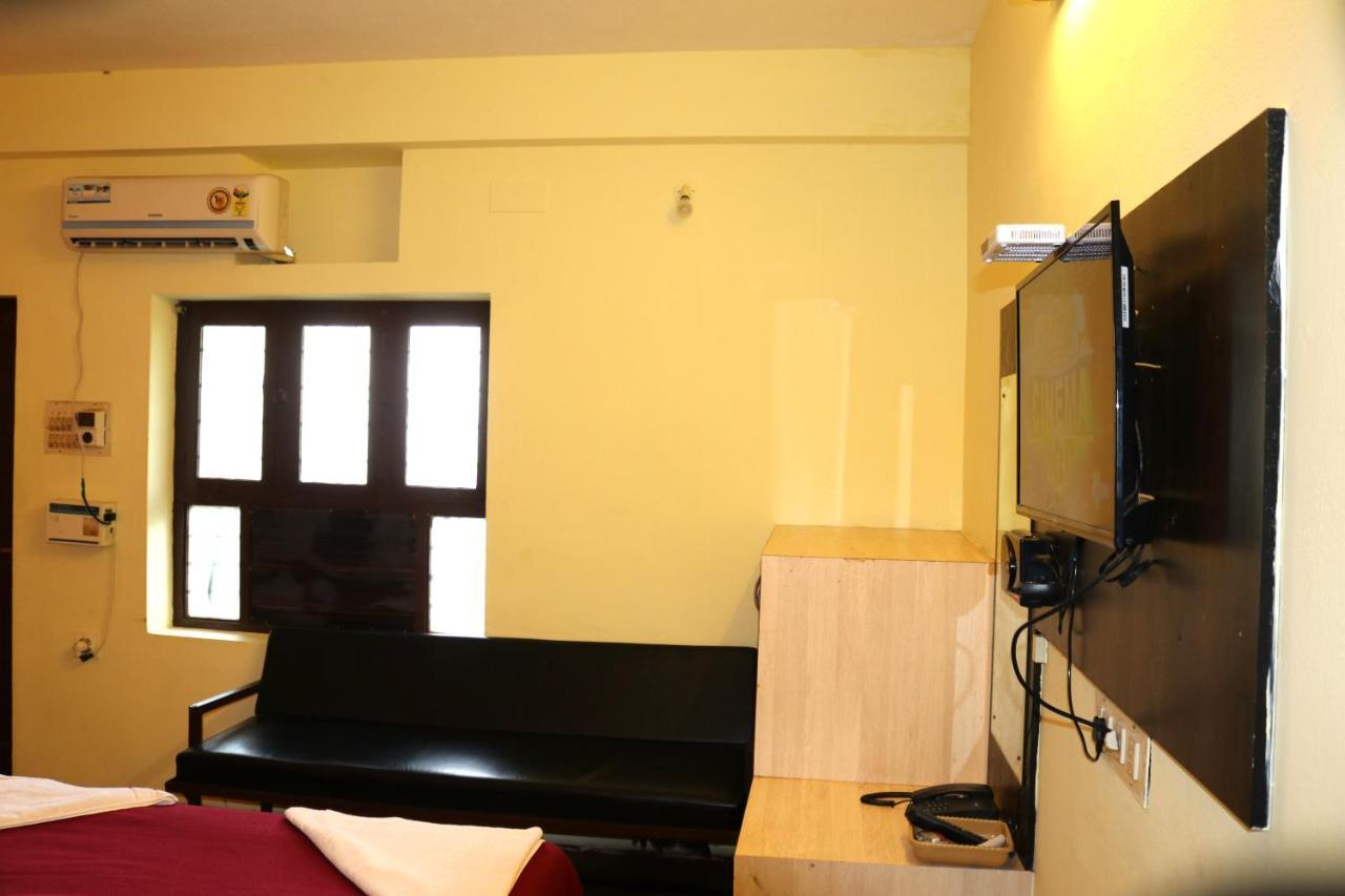 Hotel Siva Sakthi Tiruvannāmalai المظهر الخارجي الصورة